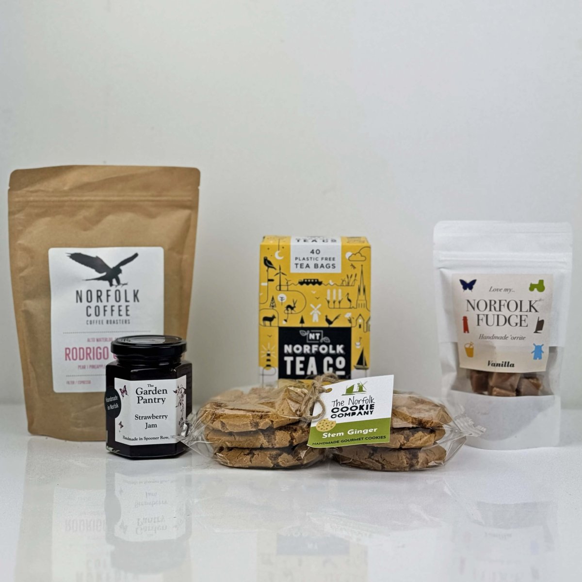 Norfolk Welcome Hamper – With Jam (20 Pack) - Norfolk Deli